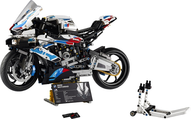 LEGO® BMW M 1000 RR